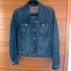 Levi denim jacket